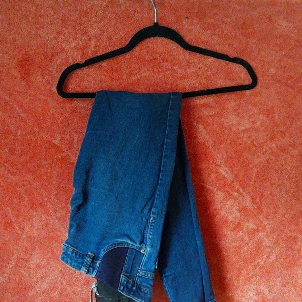 Maternity jeans